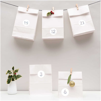 PAPER POETRY ADVENTSKALENDERSET WEISS 24 TÜTEN INKL. ZUBEHÖR